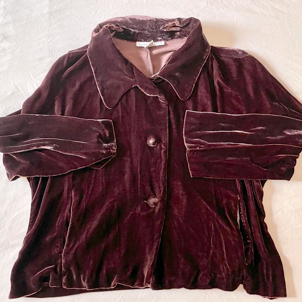 Silk, button-down, collared jacket